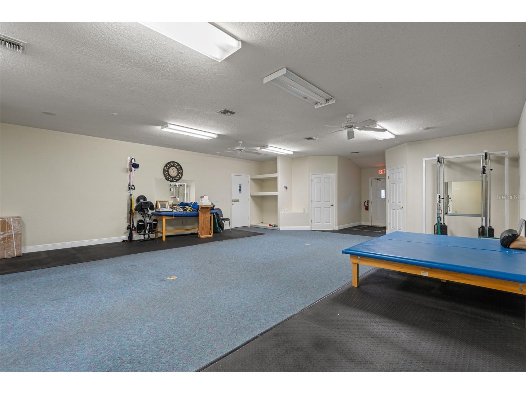 1377 Deltona Boulevard Spring Hill FL 34606 W7887319 image10
