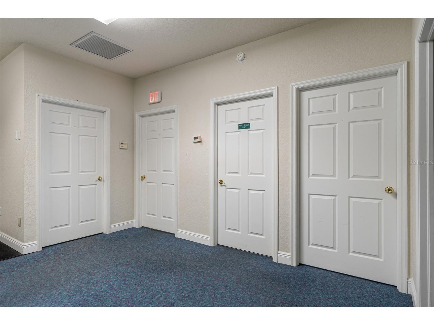 1377 Deltona Boulevard Spring Hill FL 34606 W7887319 image12