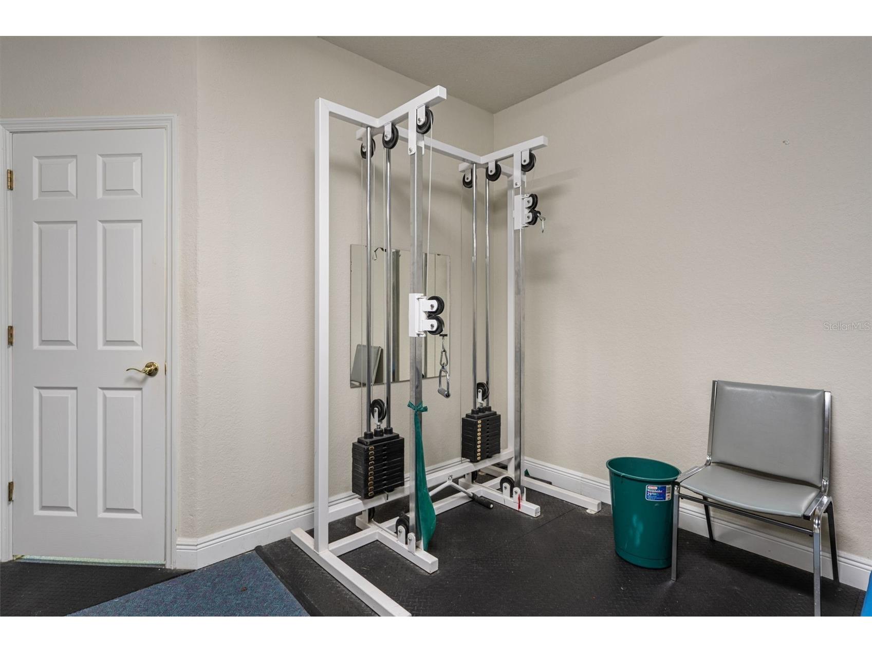 1377 Deltona Boulevard Spring Hill FL 34606 W7887319 image16