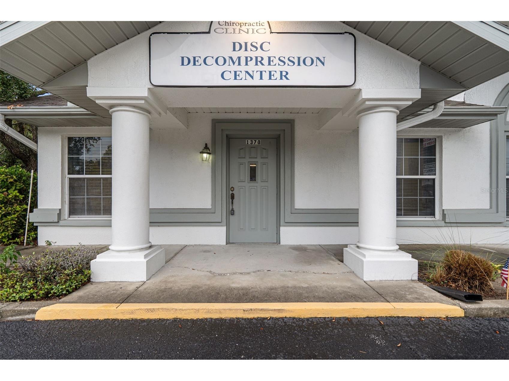 1377 Deltona Boulevard Spring Hill FL 34606 W7887319 image2