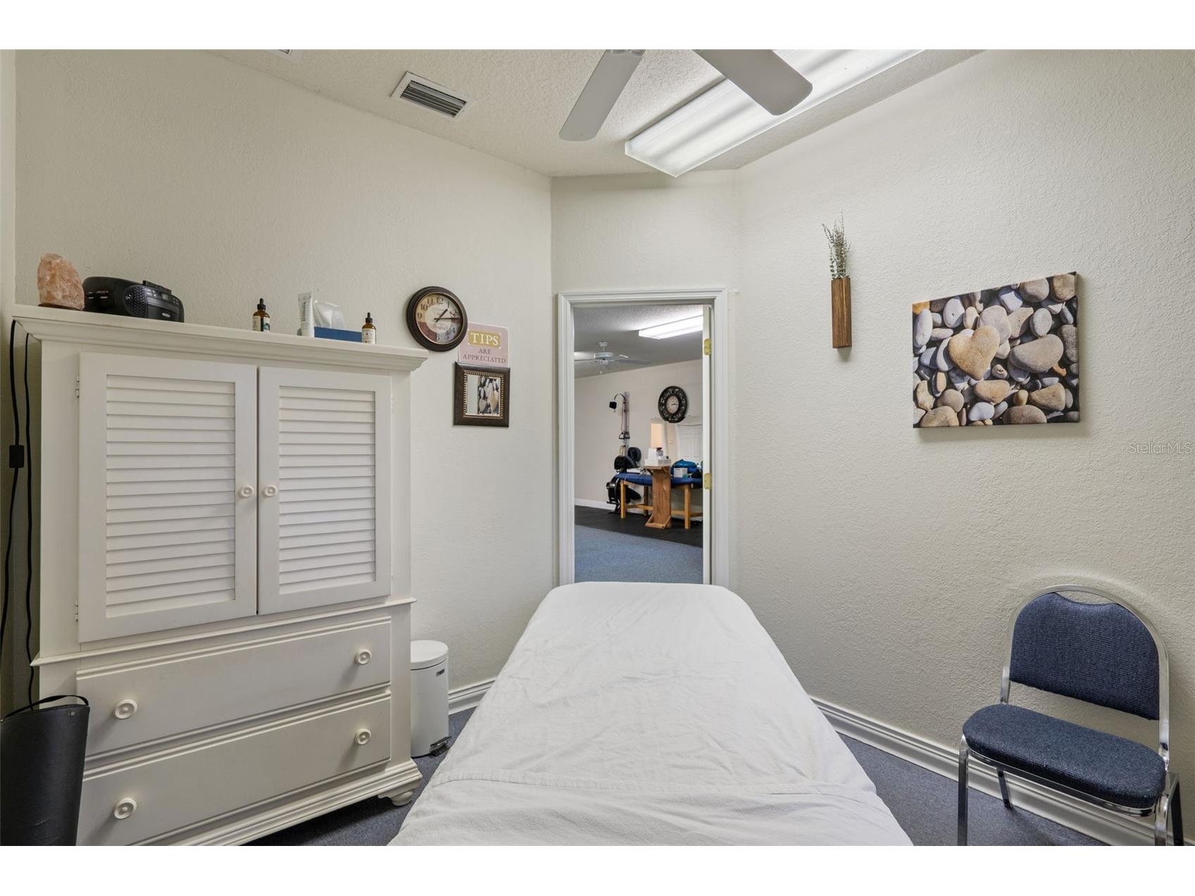 1377 Deltona Boulevard Spring Hill FL 34606 W7887319 image20
