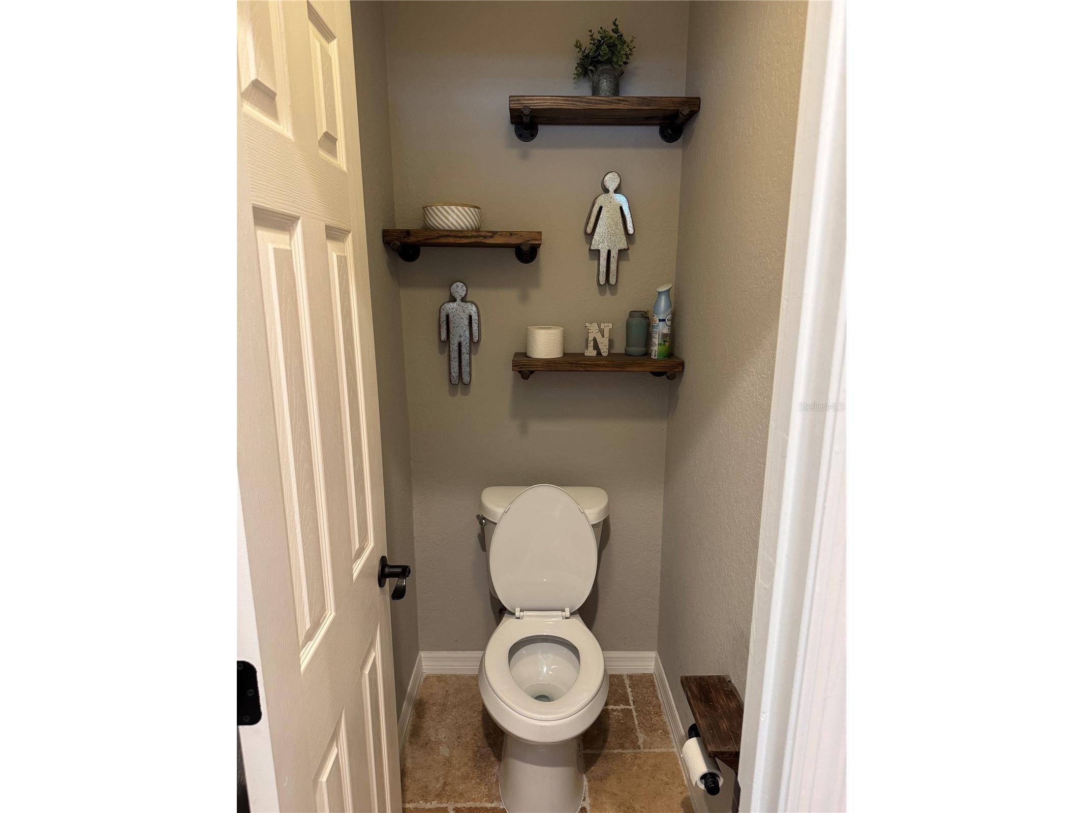 1378 E Lake Shore Boulevard Kissimmee FL 34744 R4911041 image21