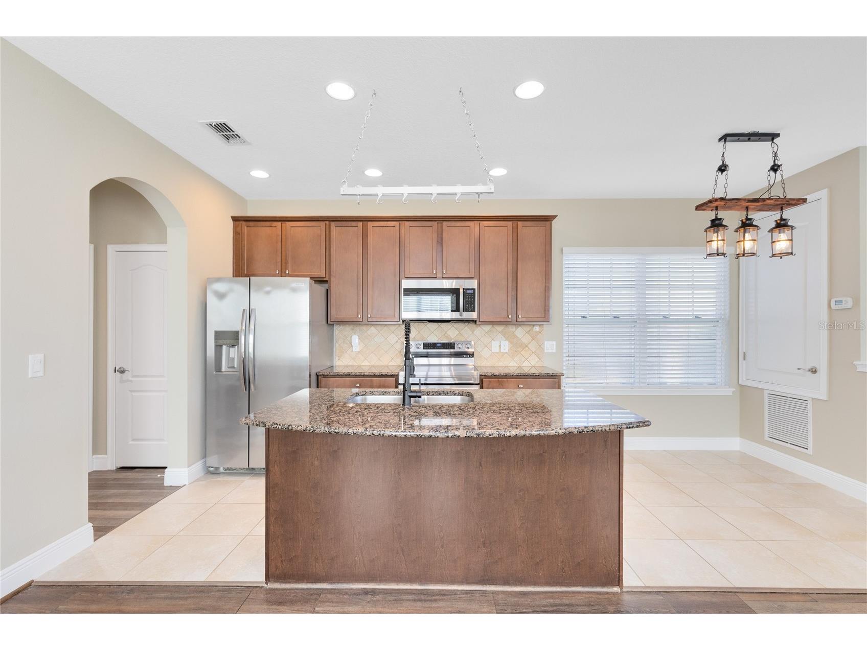 13787 Eliot Avenue Orlando FL 32827 O6379304 image4