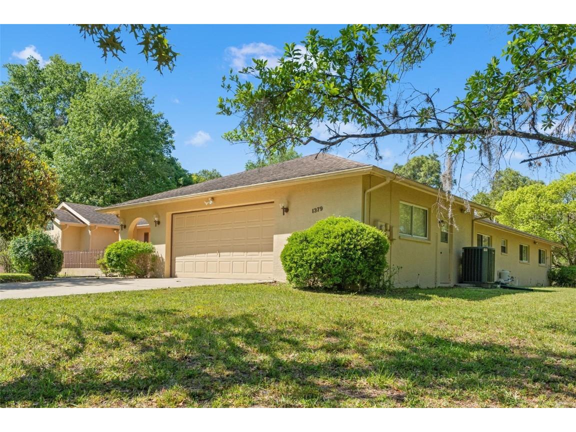 1379 Matthew Avenue Spring Hill FL 34609 TB8377136 image1