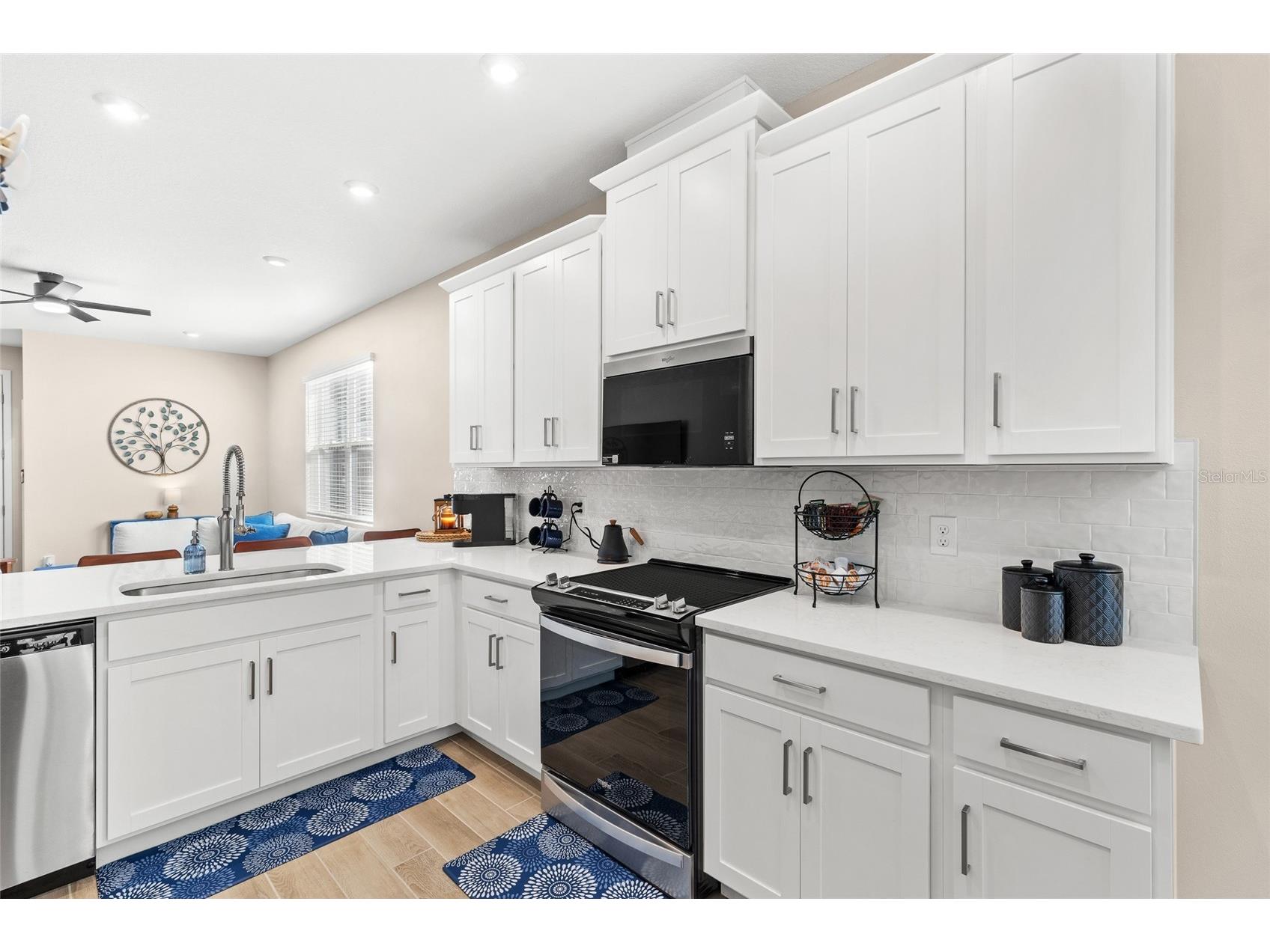 1379 Tarflower Drive Winter Springs FL 32708 O6390913 image14