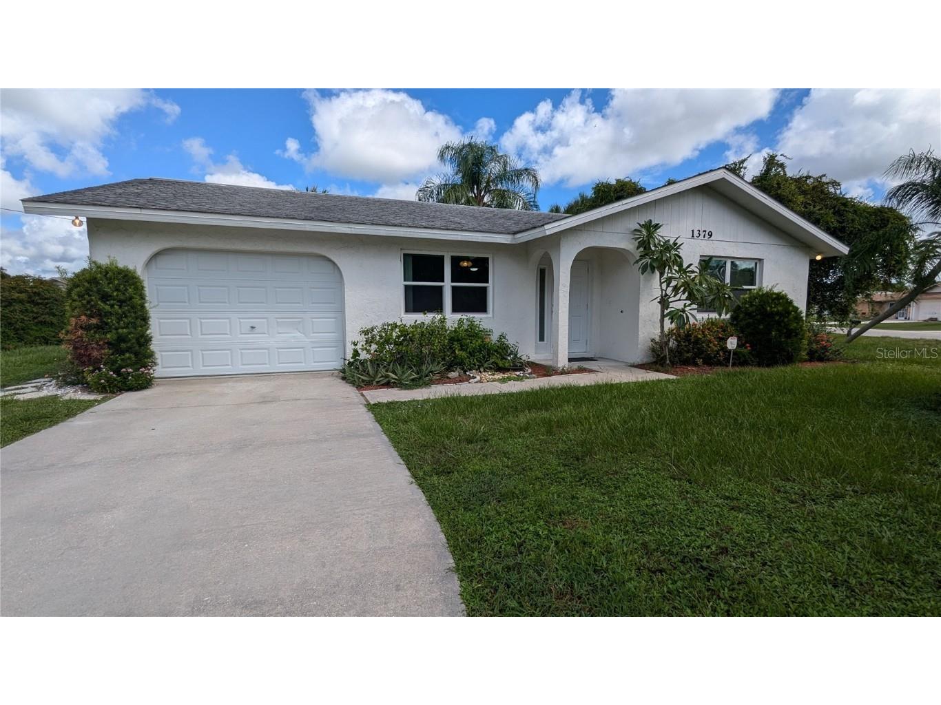 1379 Yorkshire Street Port Charlotte FL 33952 C7497301 image1