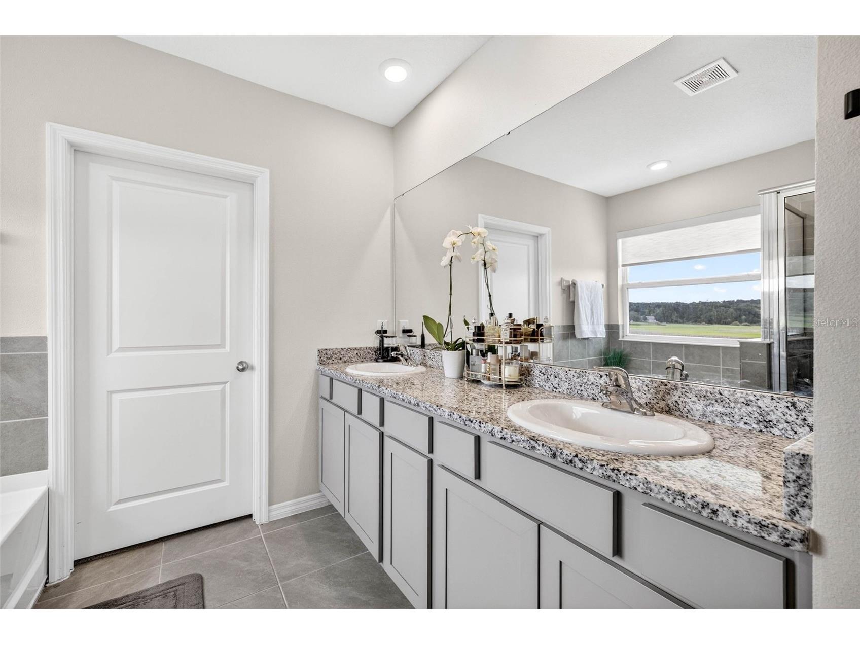 13793 Wineberry Drive Dade City FL 33525 TB8511304 image48