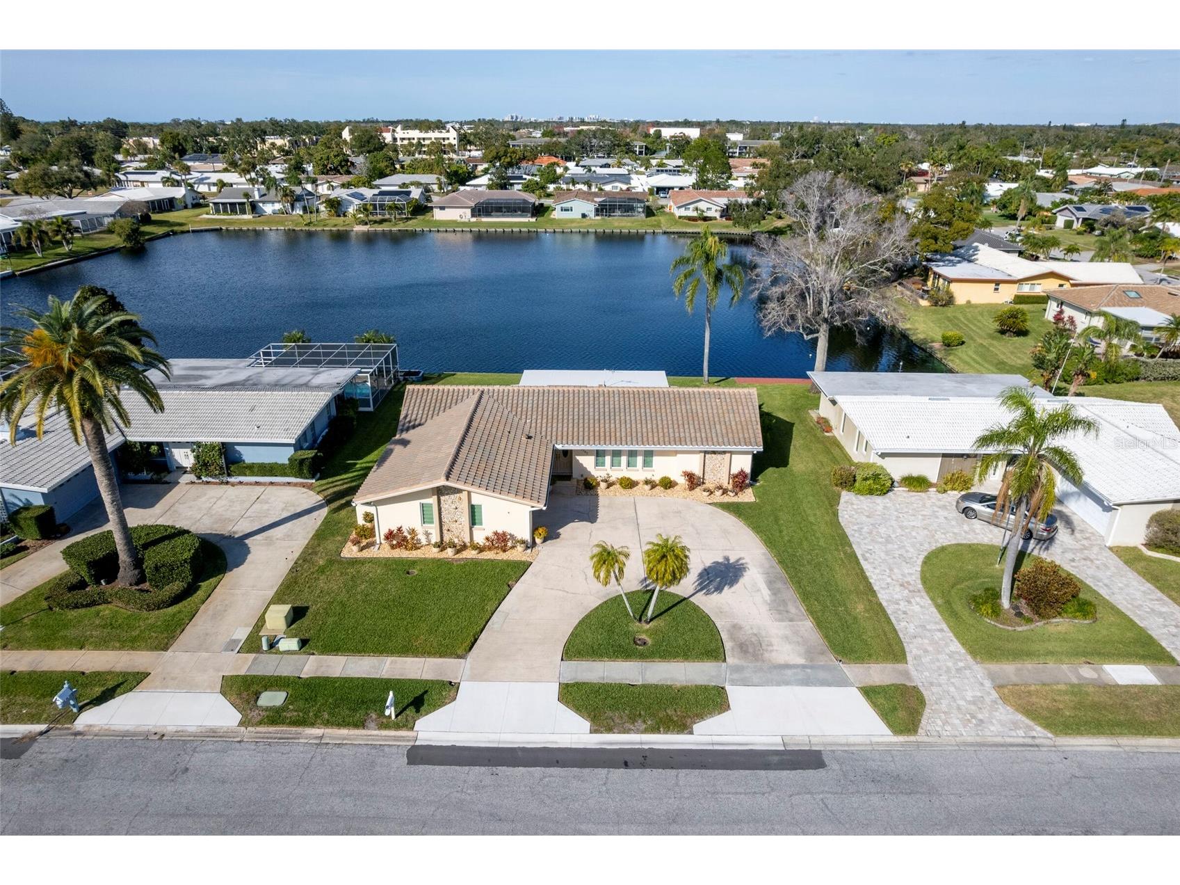 13797 Pinecrest Drive Largo FL 33774 TB8467510 image2