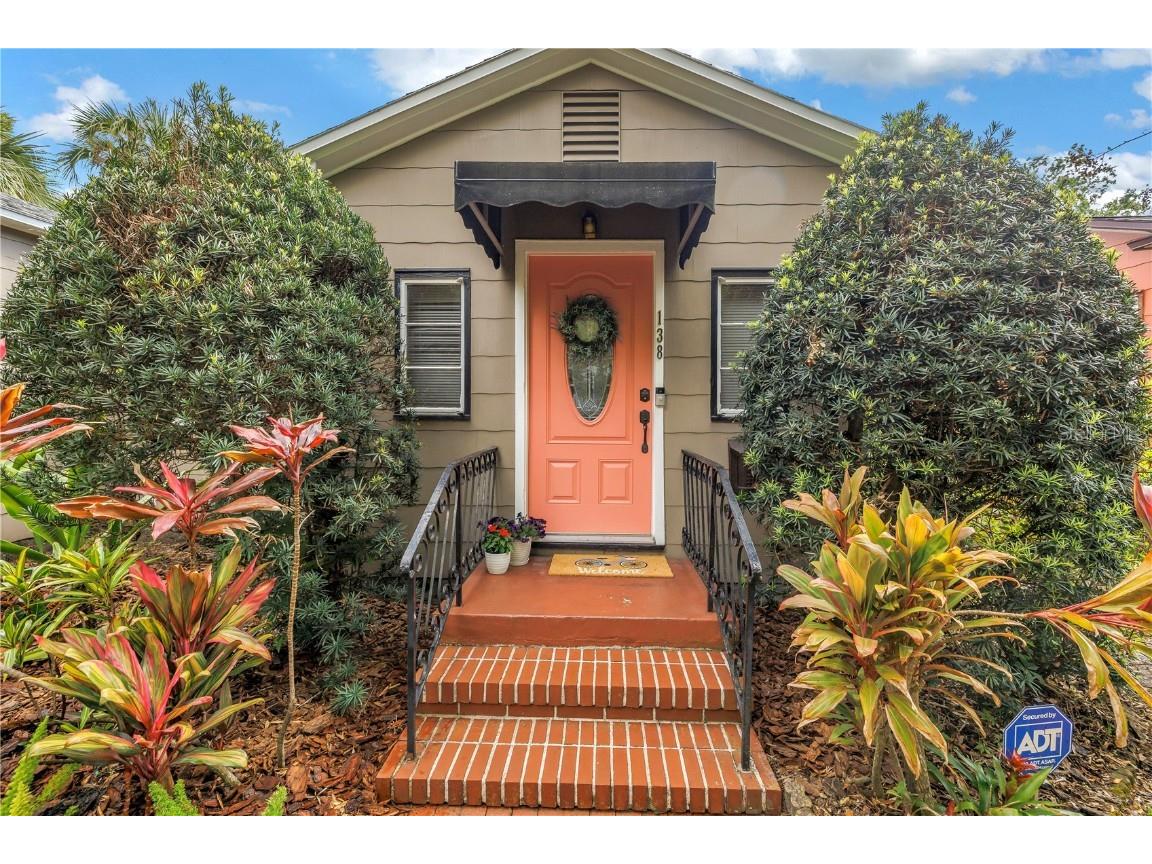 138 17th Avenue N Saint Petersburg FL 33704 TB8366809 image1