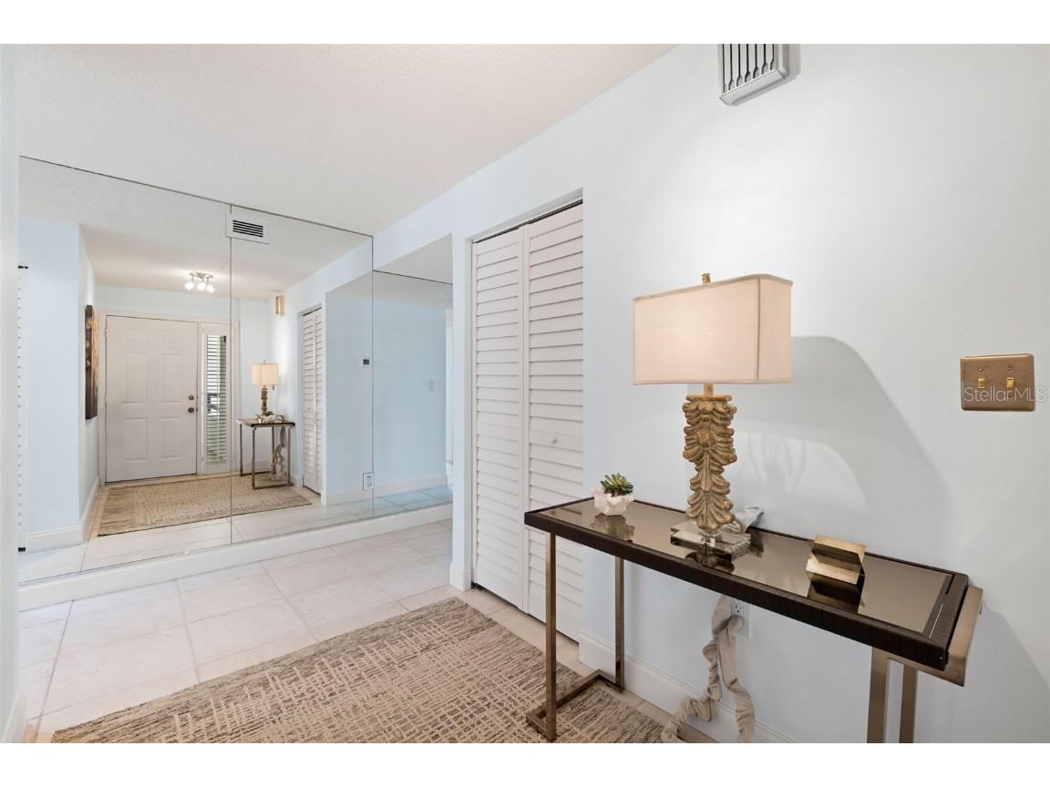 138 1st Street E #106 Tierra Verde FL 33715 TB8387749 image5