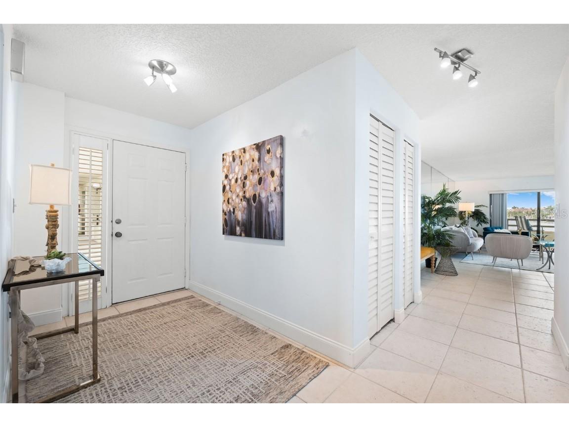 138 1st Street E #106 Tierra Verde FL 33715 TB8387749 image6