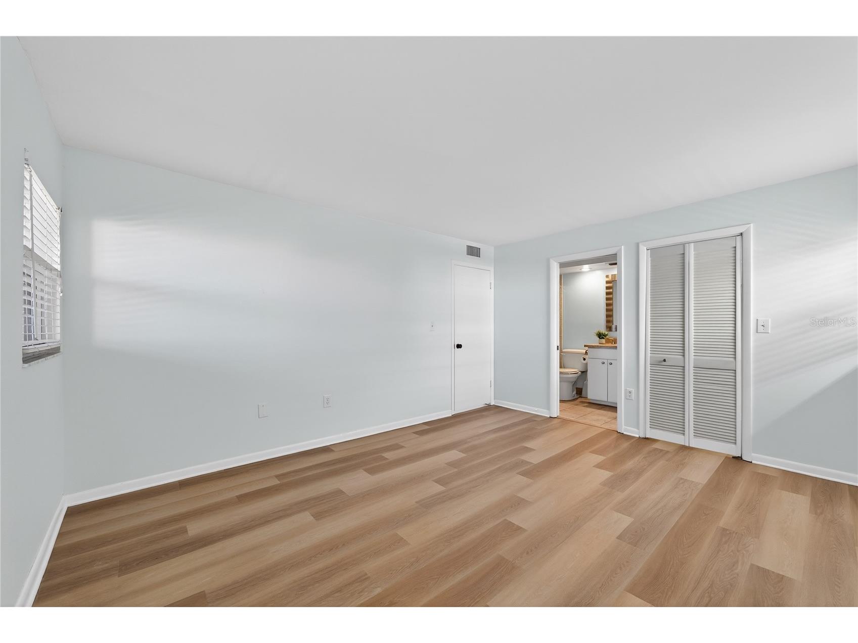 138 1st Street E #302 Saint Petersburg FL 33715 - TAMPA BAY/GULF OF MEXICO U8249724 image57