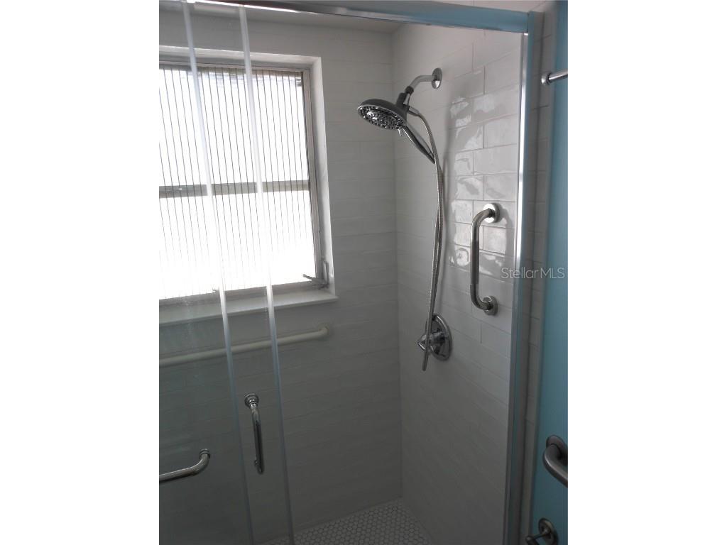 138 36th Avenue N #206W Saint Petersburg FL 33704 TB8385636 image16