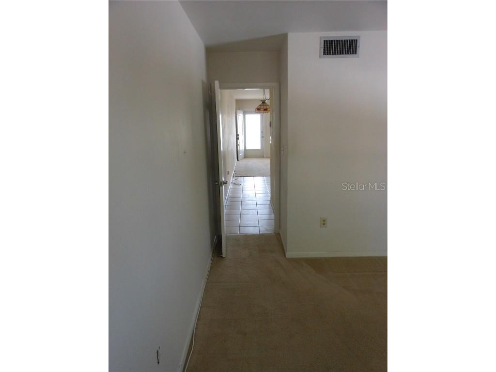 138 36th Avenue N #206W Saint Petersburg FL 33704 TB8385636 image17