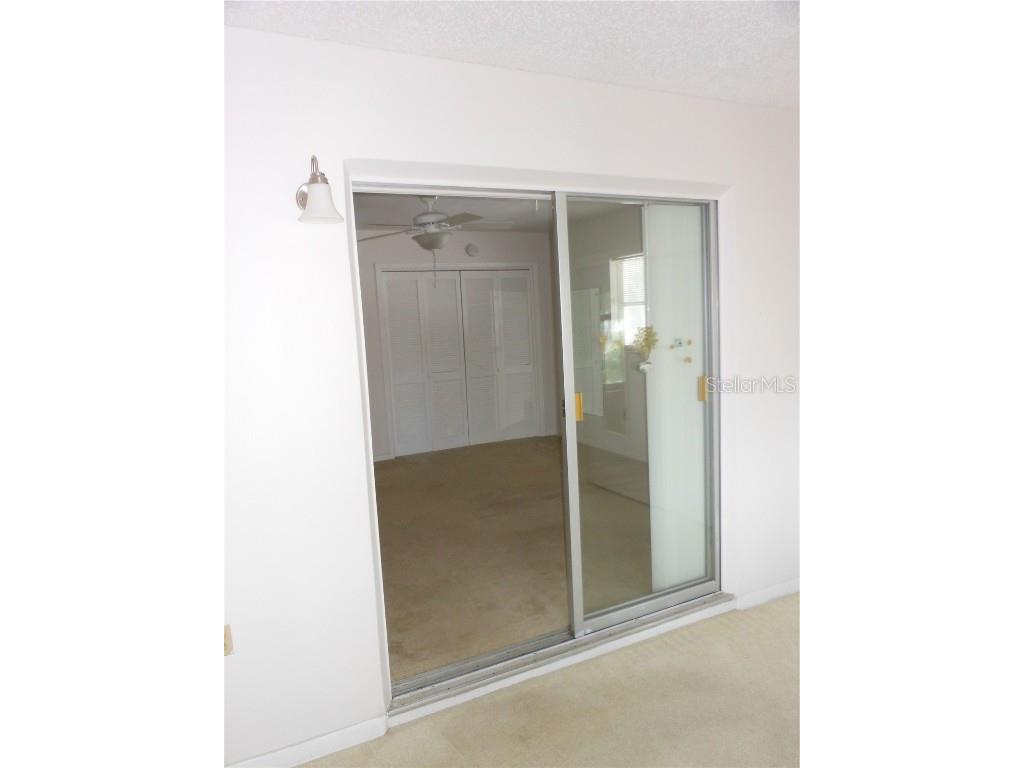 138 36th Avenue N #206W Saint Petersburg FL 33704 TB8385636 image22