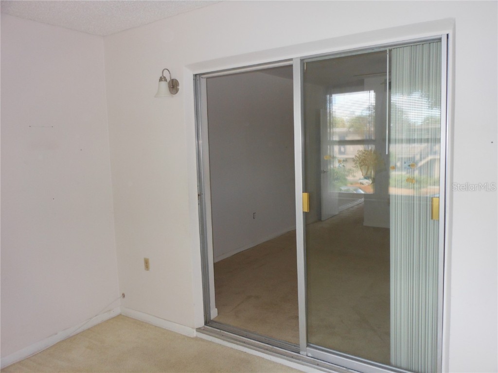 138 36th Avenue N #206W Saint Petersburg FL 33704 TB8385636 image25