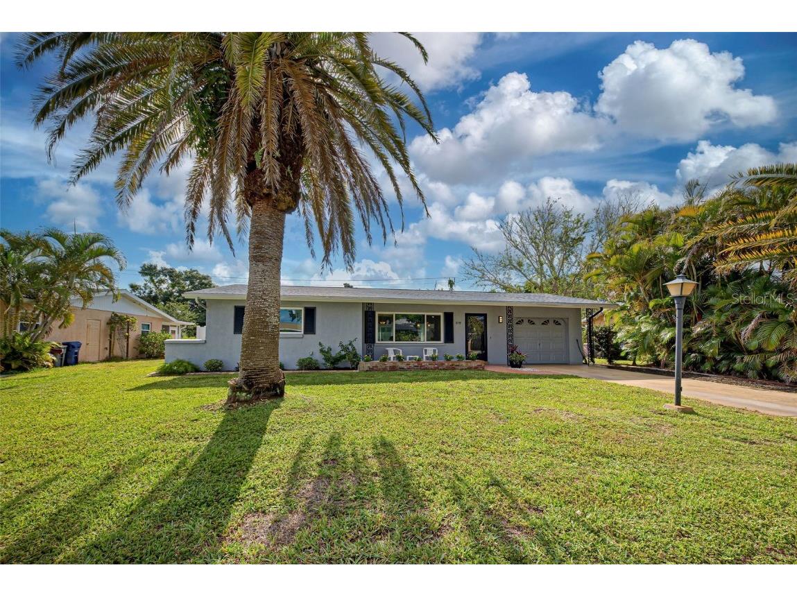 138 Algiers Drive Venice FL 34293 N6133160 image1