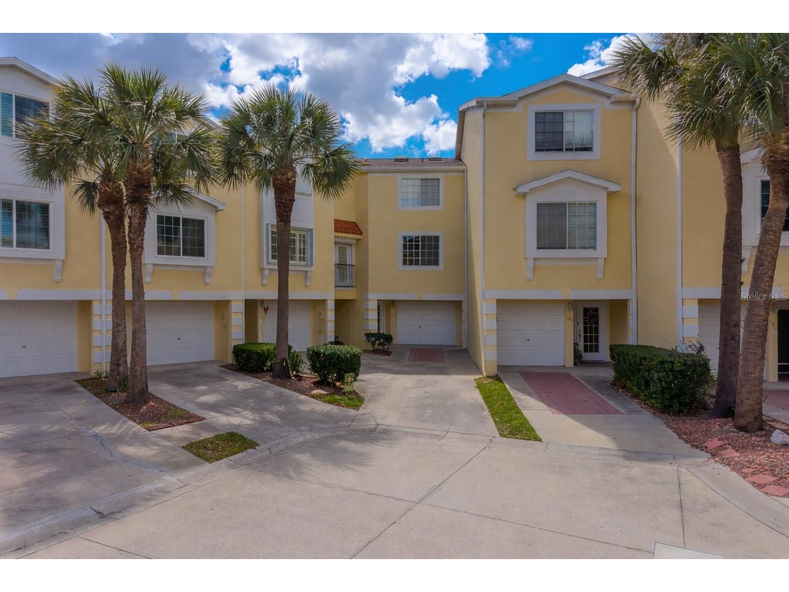 138 Brent Circle Oldsmar FL 34677 - TAMPA BAY TB8496402 image1