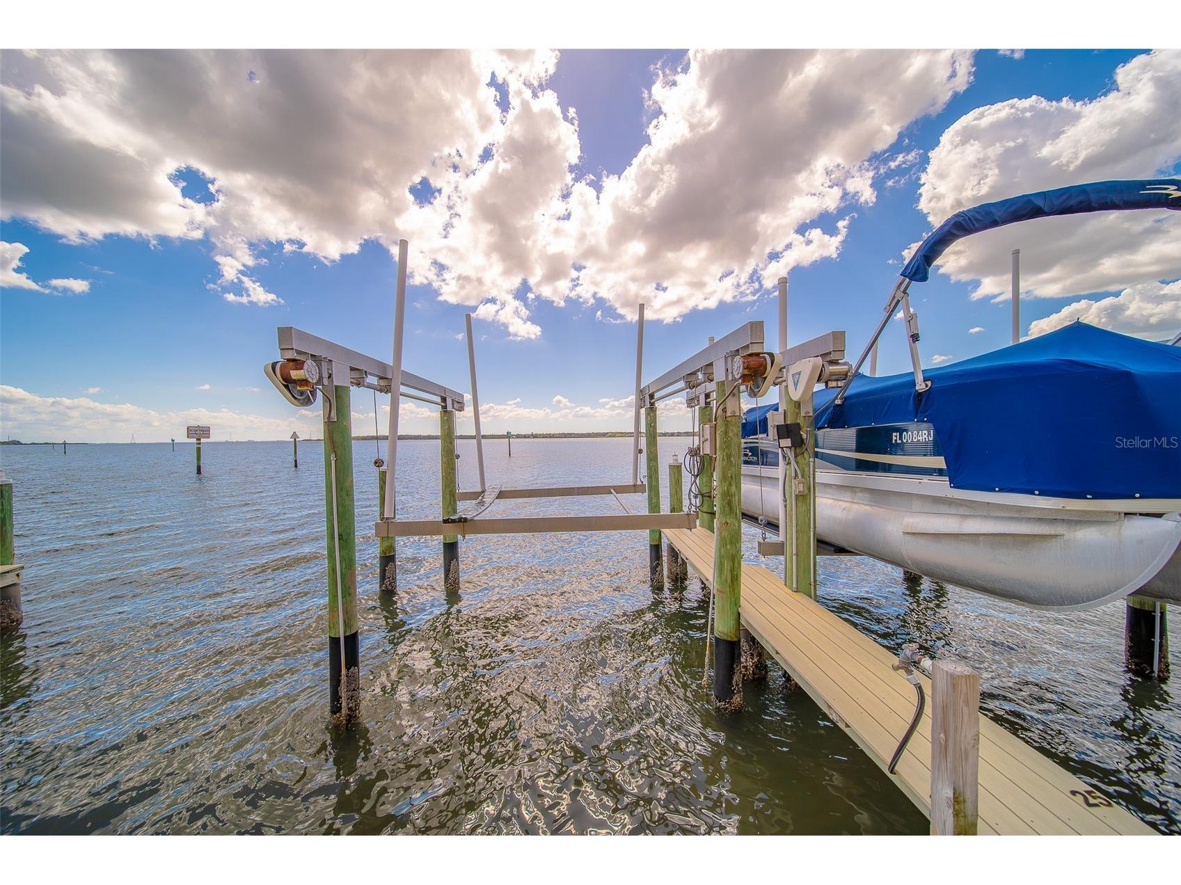 138 Brent Circle Oldsmar FL 34677 - TAMPA BAY TB8496402 image5