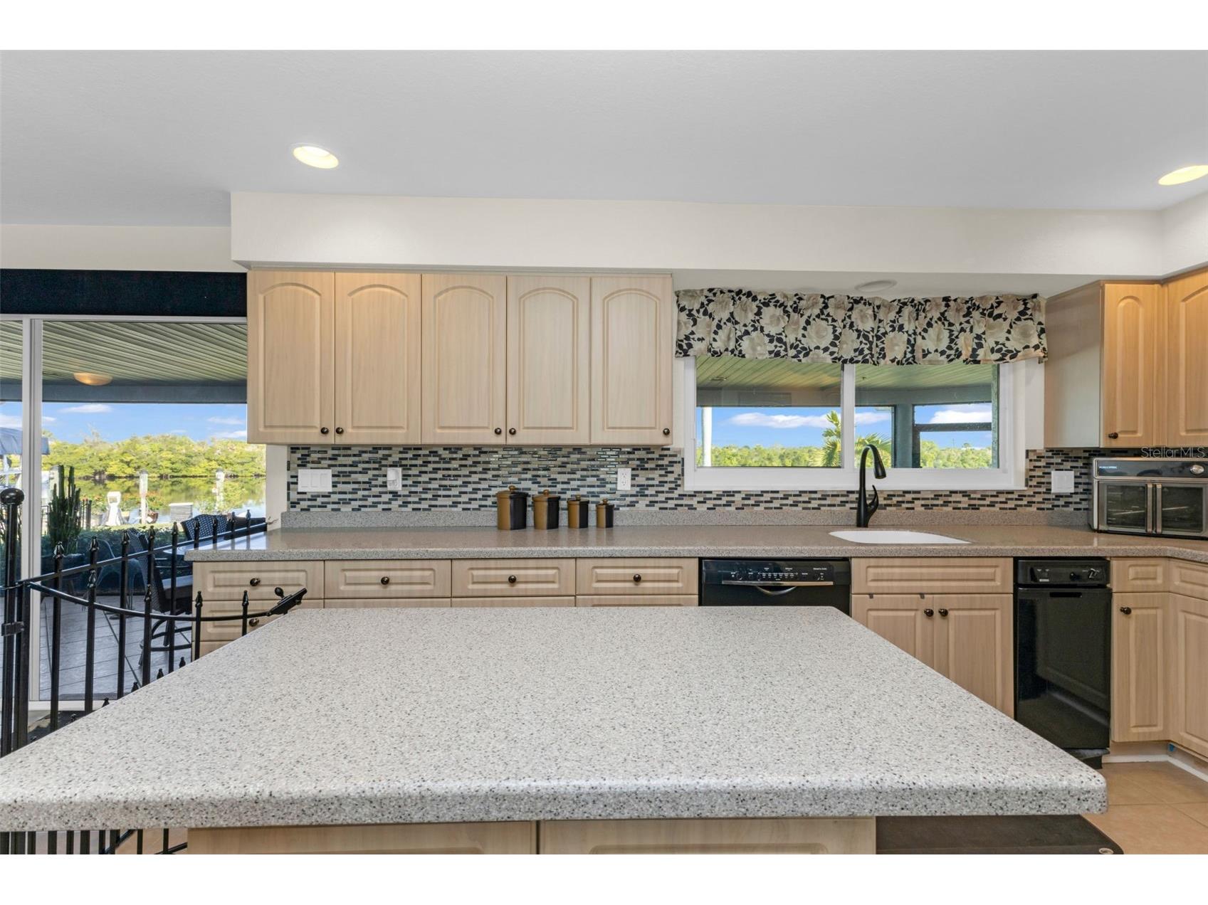 138 Colonial Street SW Port Charlotte FL 33952 C7523196 image28