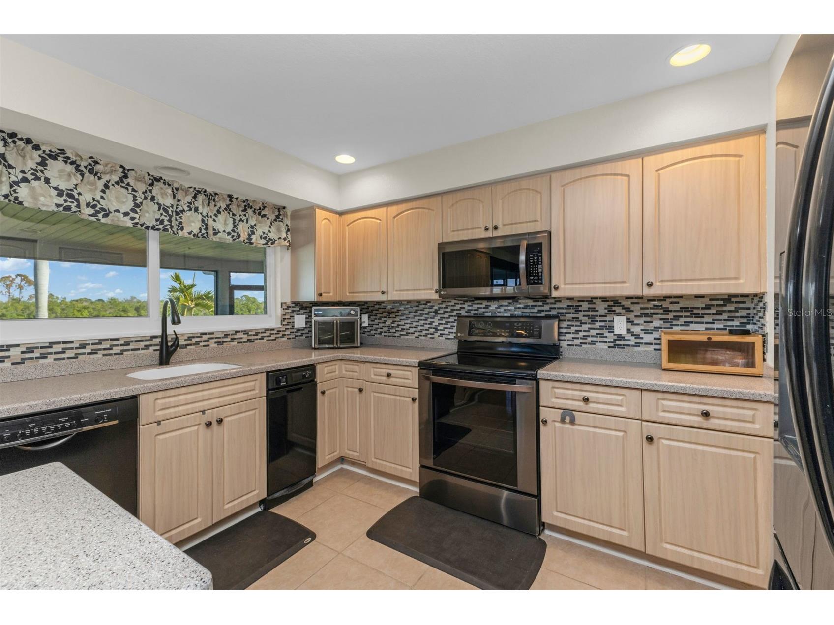 138 Colonial Street SW Port Charlotte FL 33952 C7523196 image29