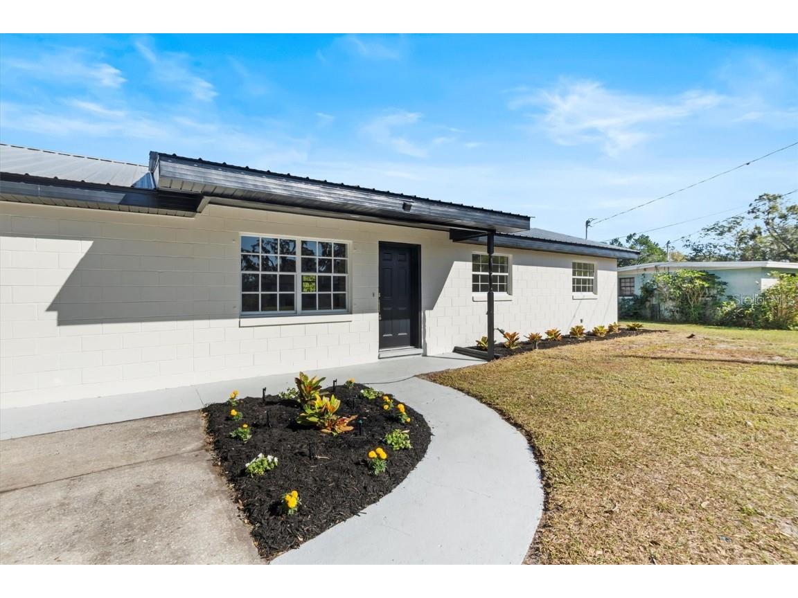 138 Elaine Drive Auburndale FL 33823 P4933198 image1