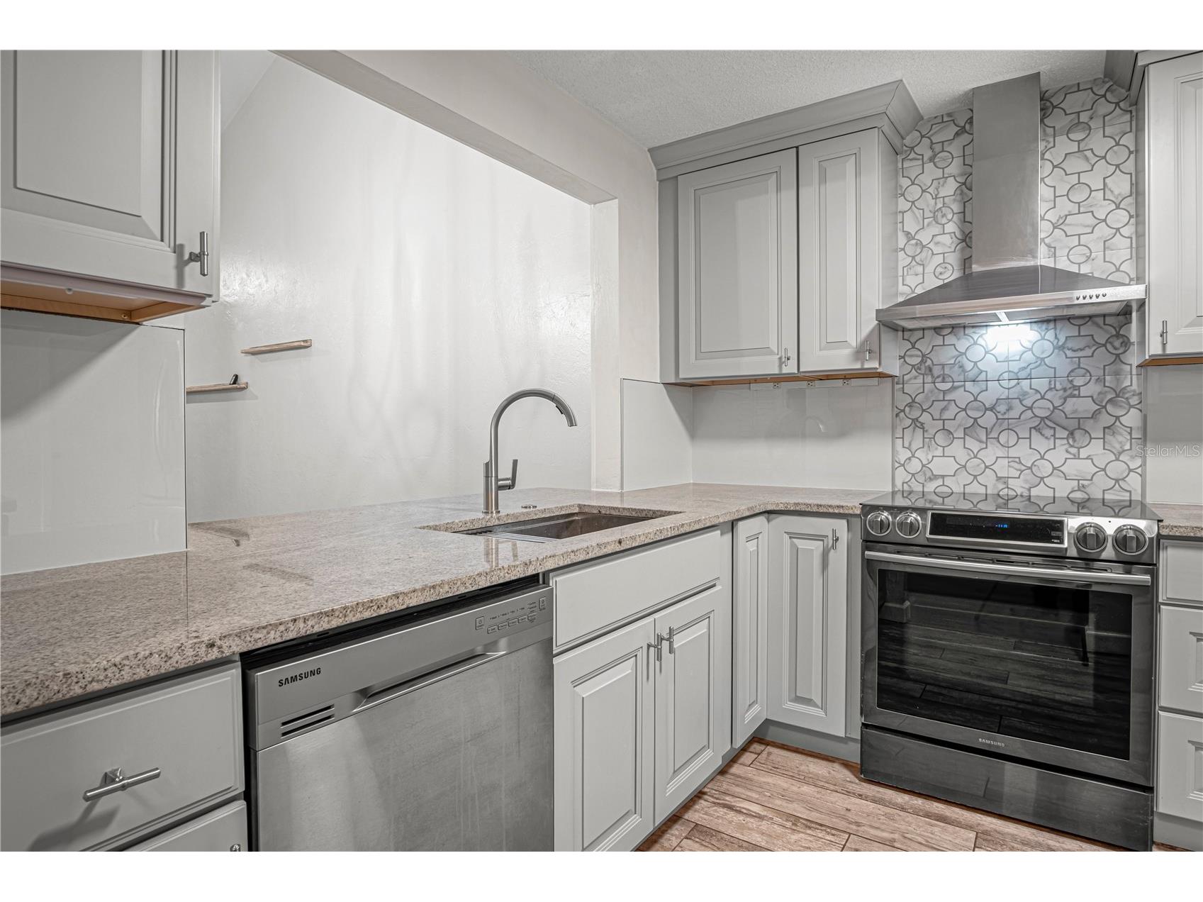 138 Fox Fire Circle Daytona Beach FL 32114 V4949295 image14