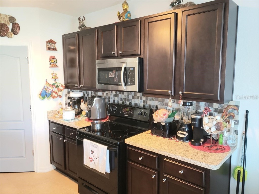 138 Lazy Willow Drive Davenport FL 33897 S5120108 image8