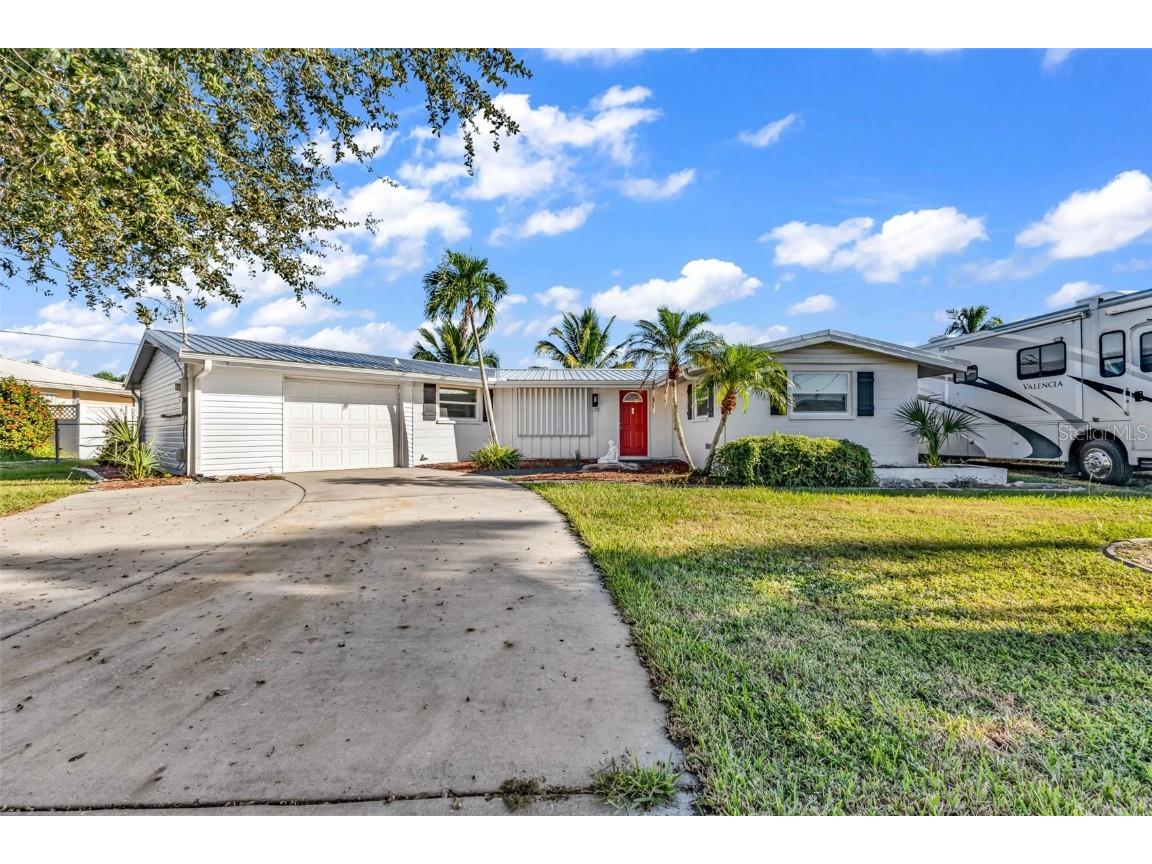 138 Leland Street SE Port Charlotte FL 33952 - CLIPPER WATERWAY C7516259 image2