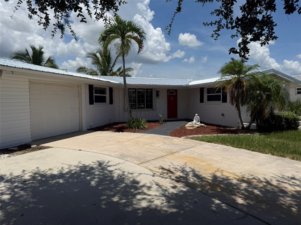 138 Leland Street SE Port Charlotte FL 33952 C7519085 image2