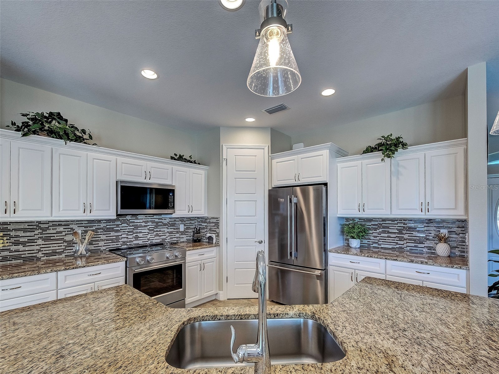 138 Long Meadow Lane Rotonda West FL 33947 D6146300 image7