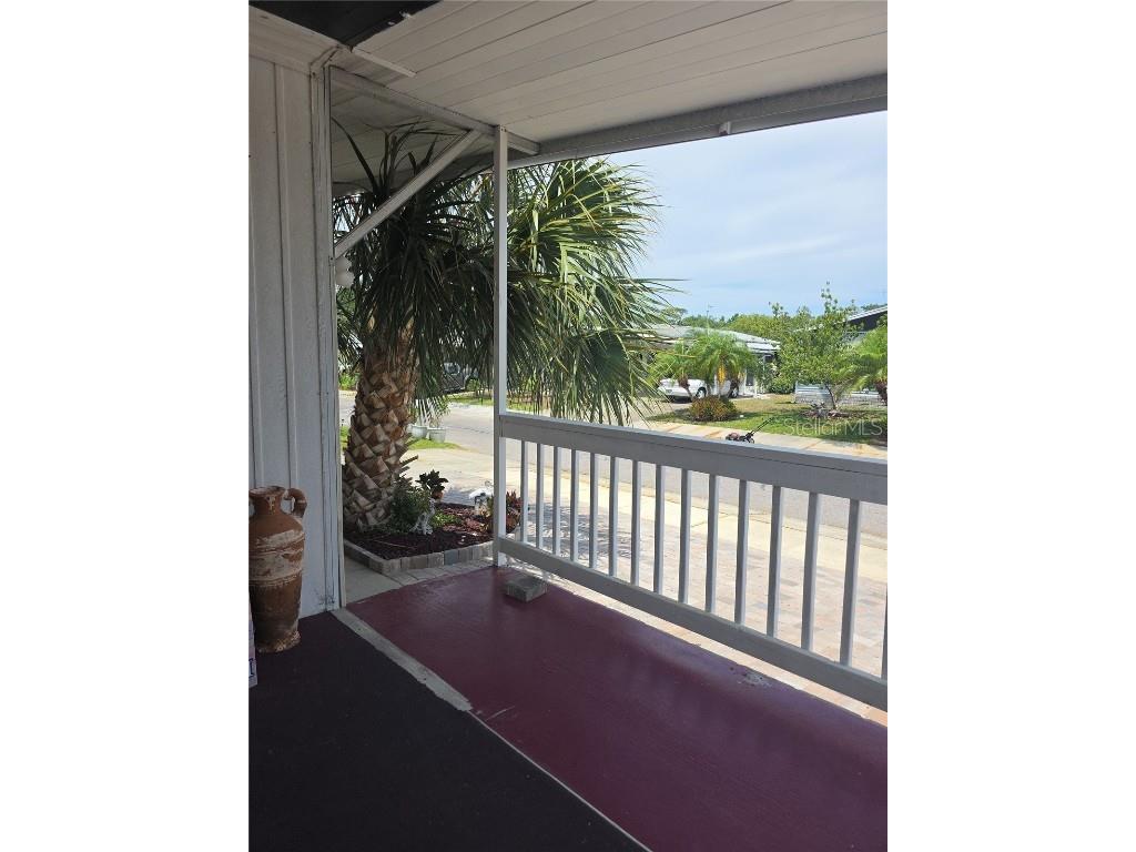 138 Maple Drive Debary FL 32713 - ST JOHNS RIVER O6303666 image3