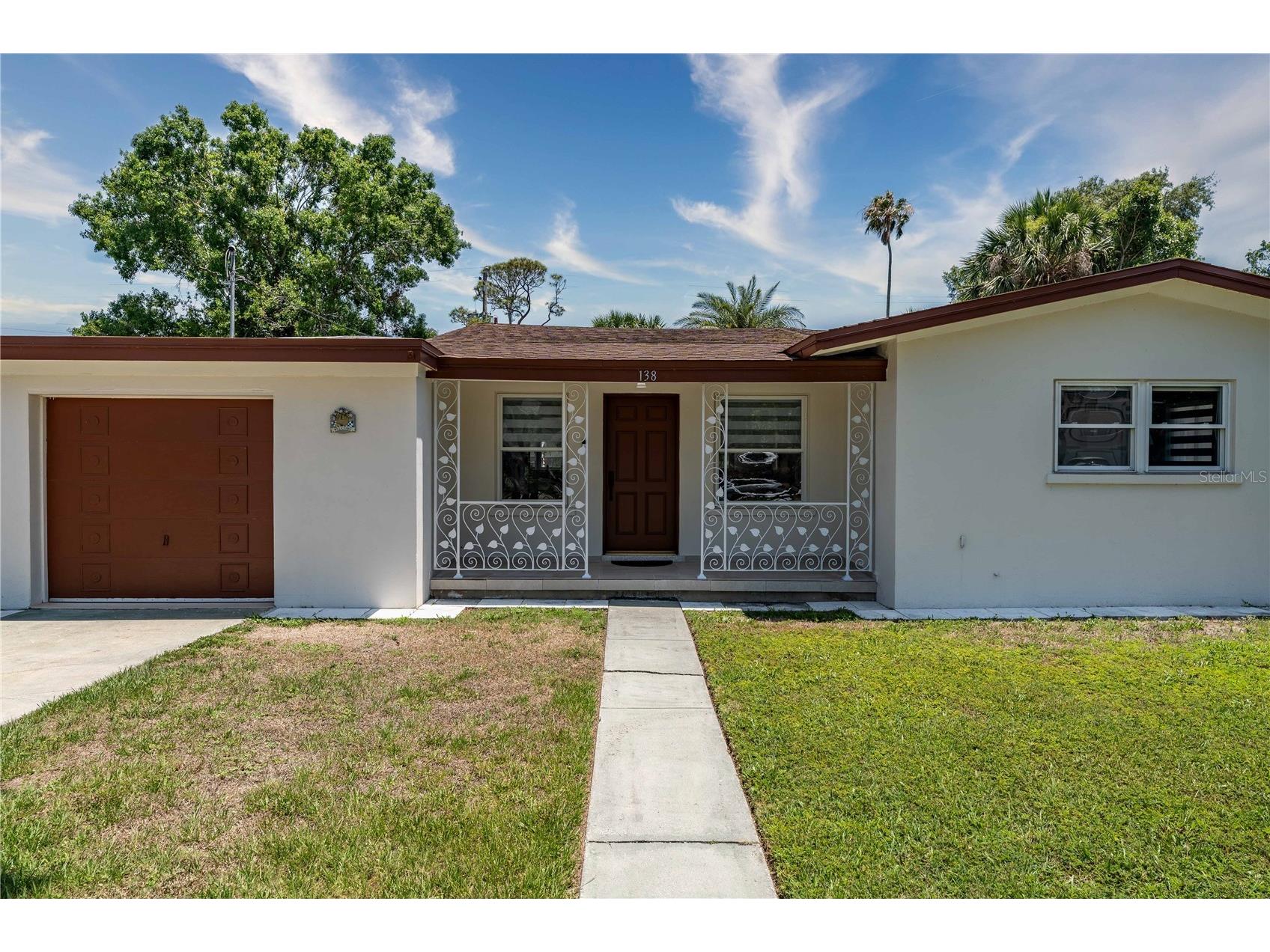 138 Pearl Avenue Sarasota FL 34243 A4691706 image1