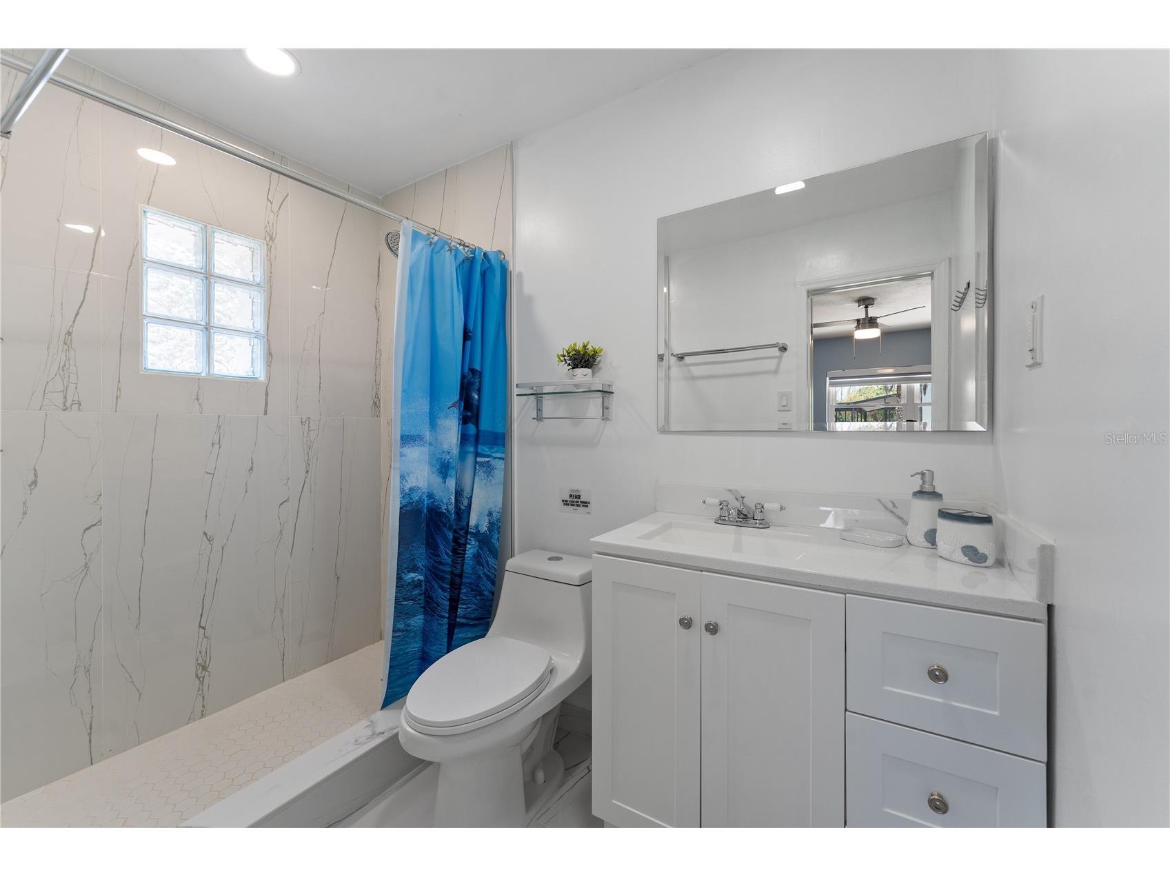 138 Pearl Avenue Sarasota FL 34243 A4691706 image18