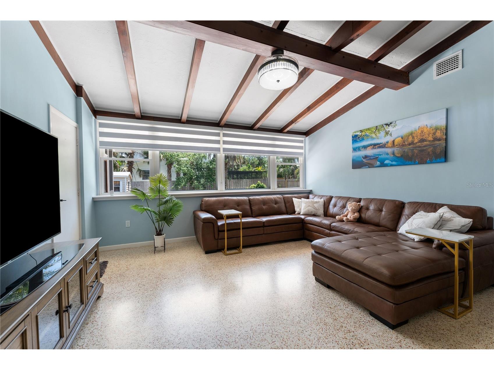 138 Pearl Avenue Sarasota FL 34243 A4691706 image4