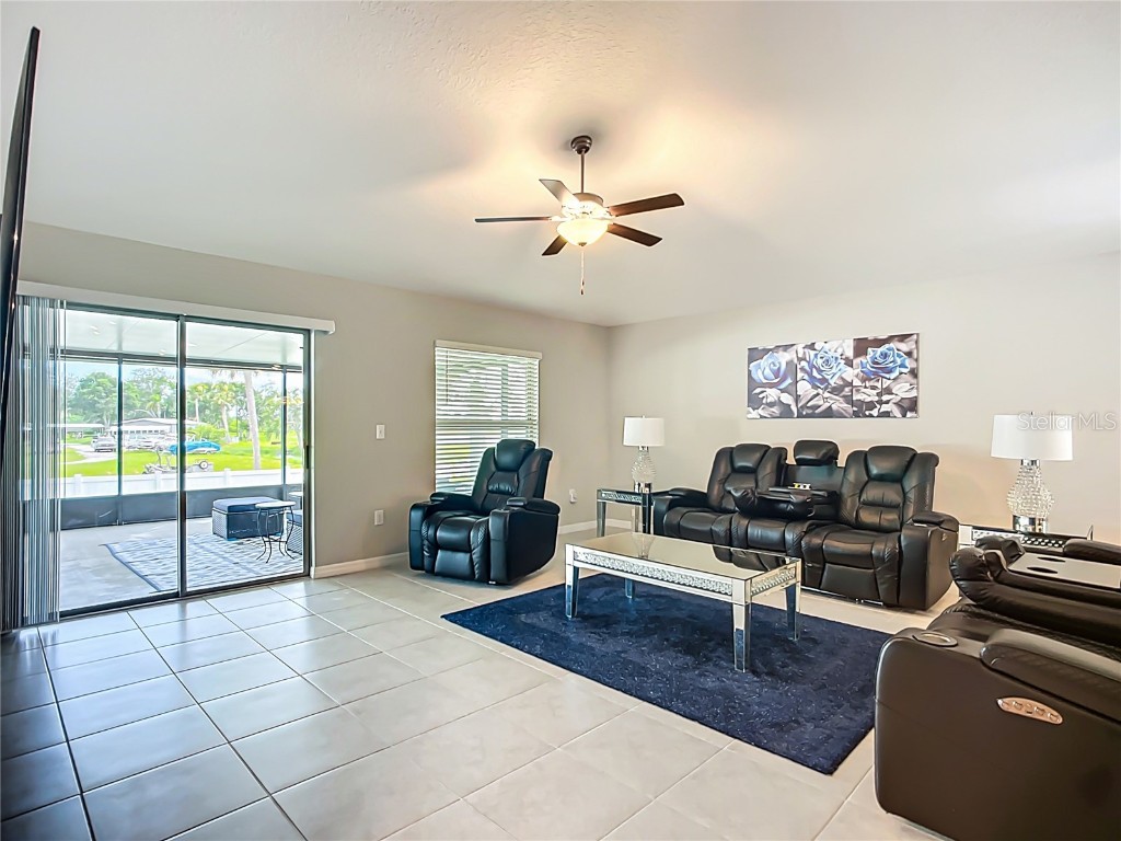 138 Rain Berry Avenue Ruskin FL 33570 TB8406633 image4