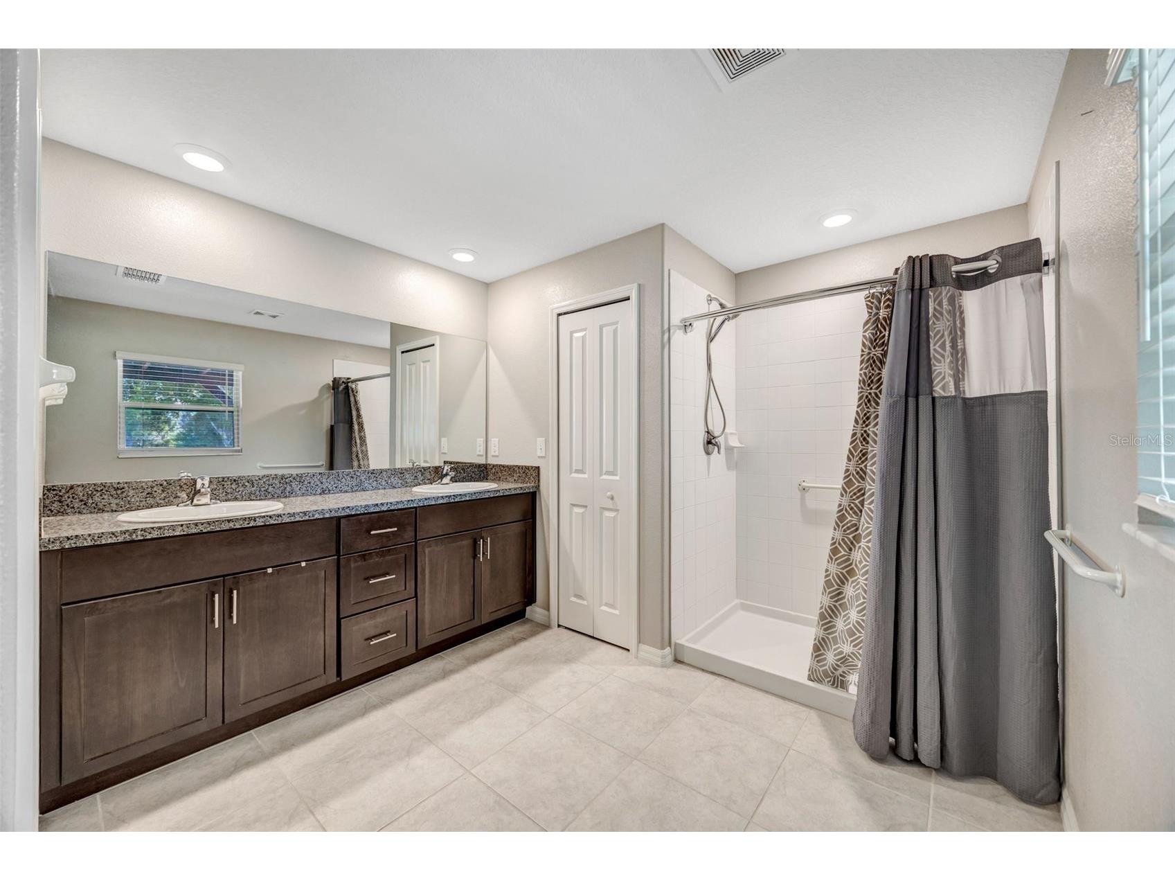 138 Rain Berry Avenue Ruskin FL 33570 TB8507799 image28