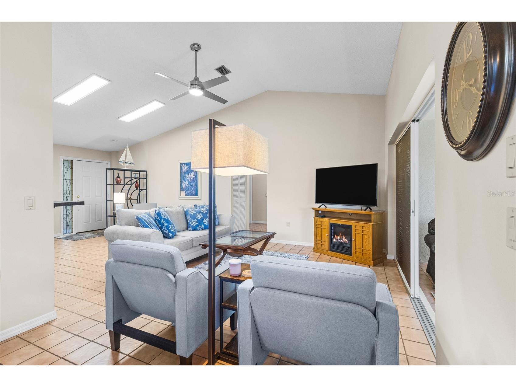138 Southampton Place S # 357 Venice FL 34293 N6143968 image16