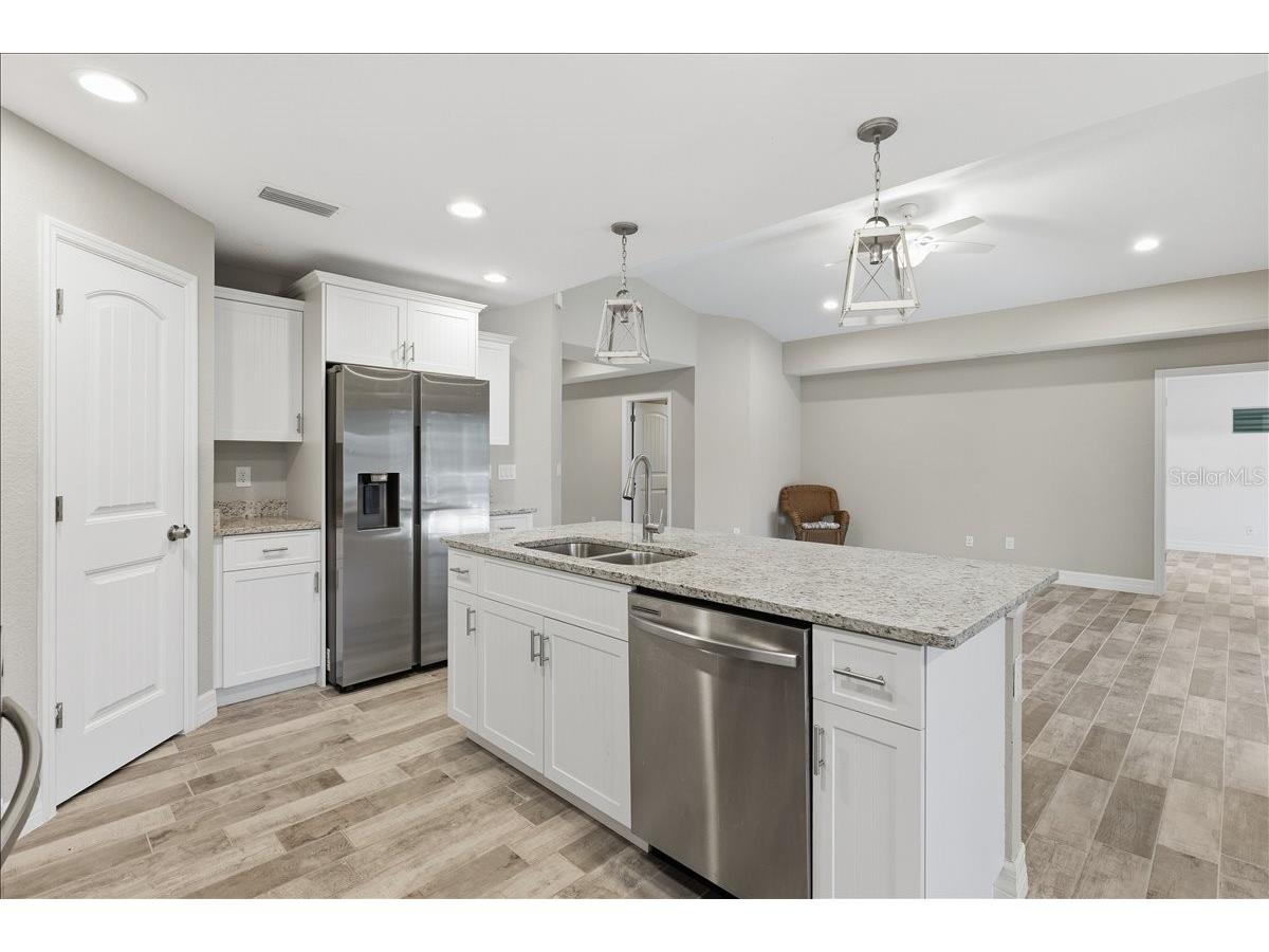 138 Sunny Way Rotonda West FL 33947 D6146975 image10