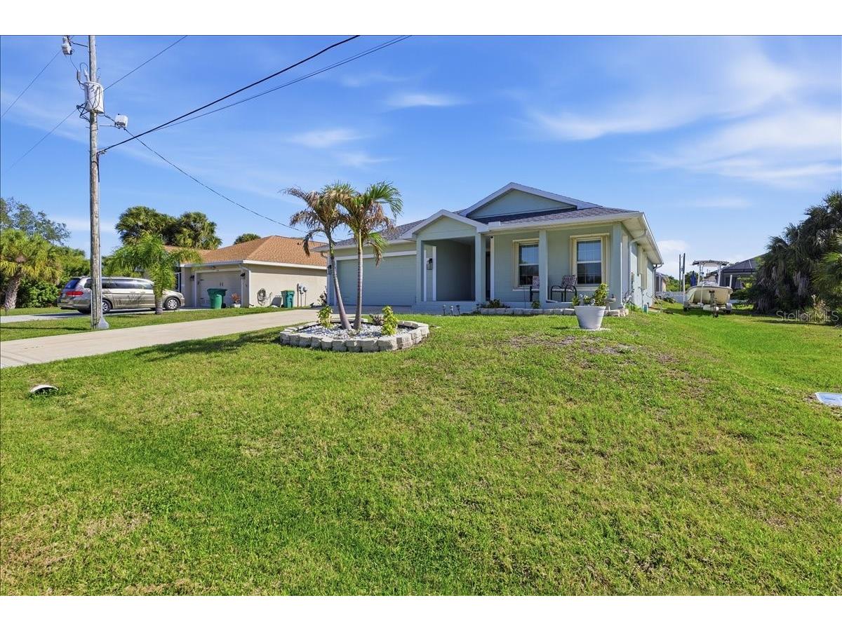 138 Sunny Way Rotonda West FL 33947 D6146975 image2