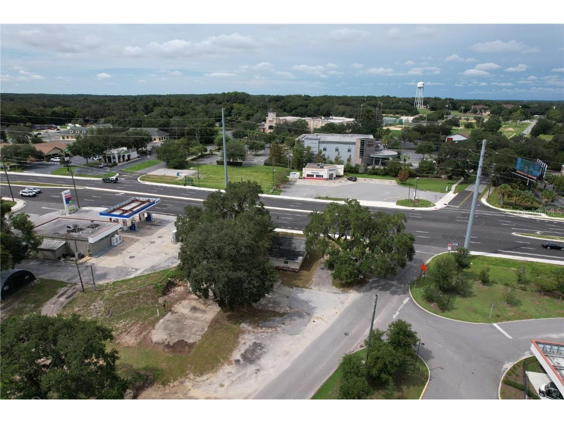 138 W Hermosa Street Lady Lake FL 32159 OM685580 image2