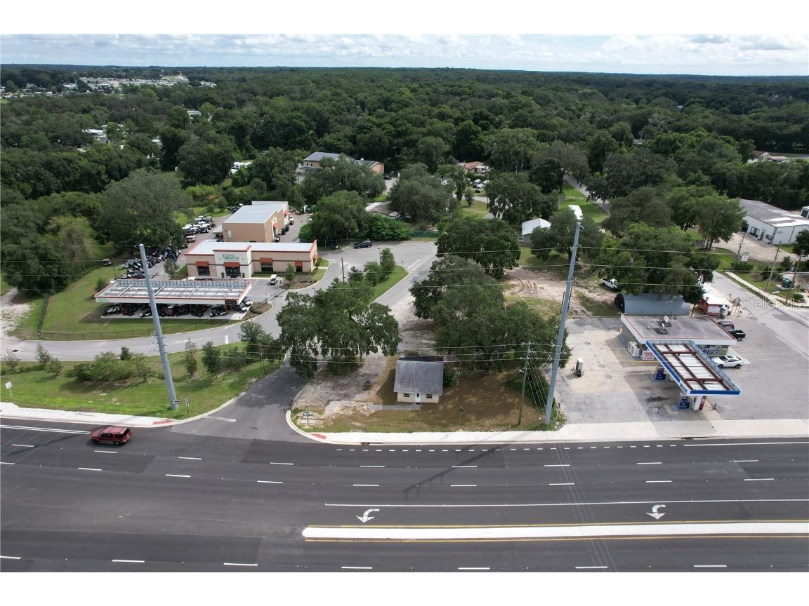 138 W Hermosa Street Lady Lake FL 32159 OM685580 image4