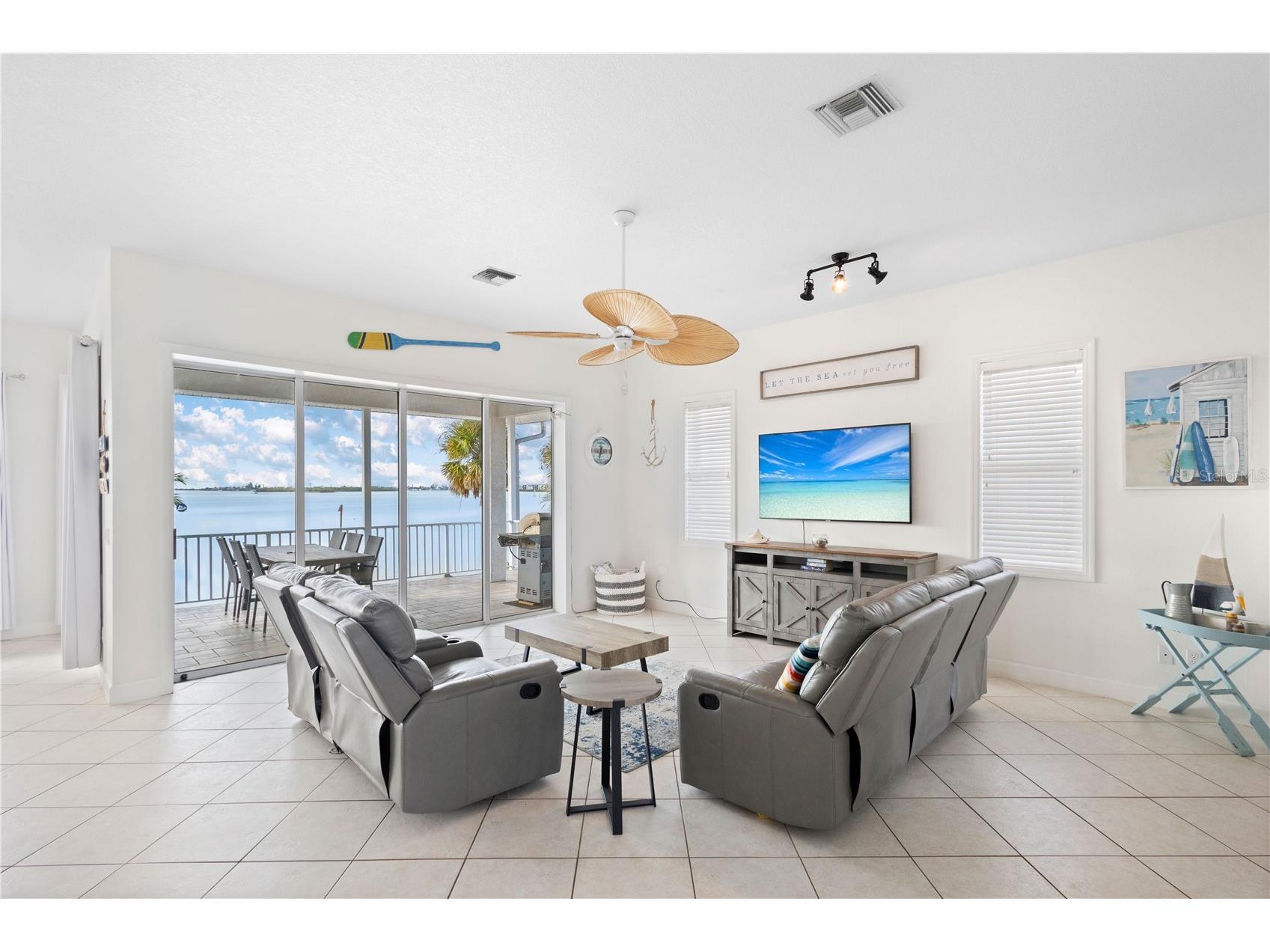 1380 Aqua View Lane Englewood FL 34223 D6145890 image7