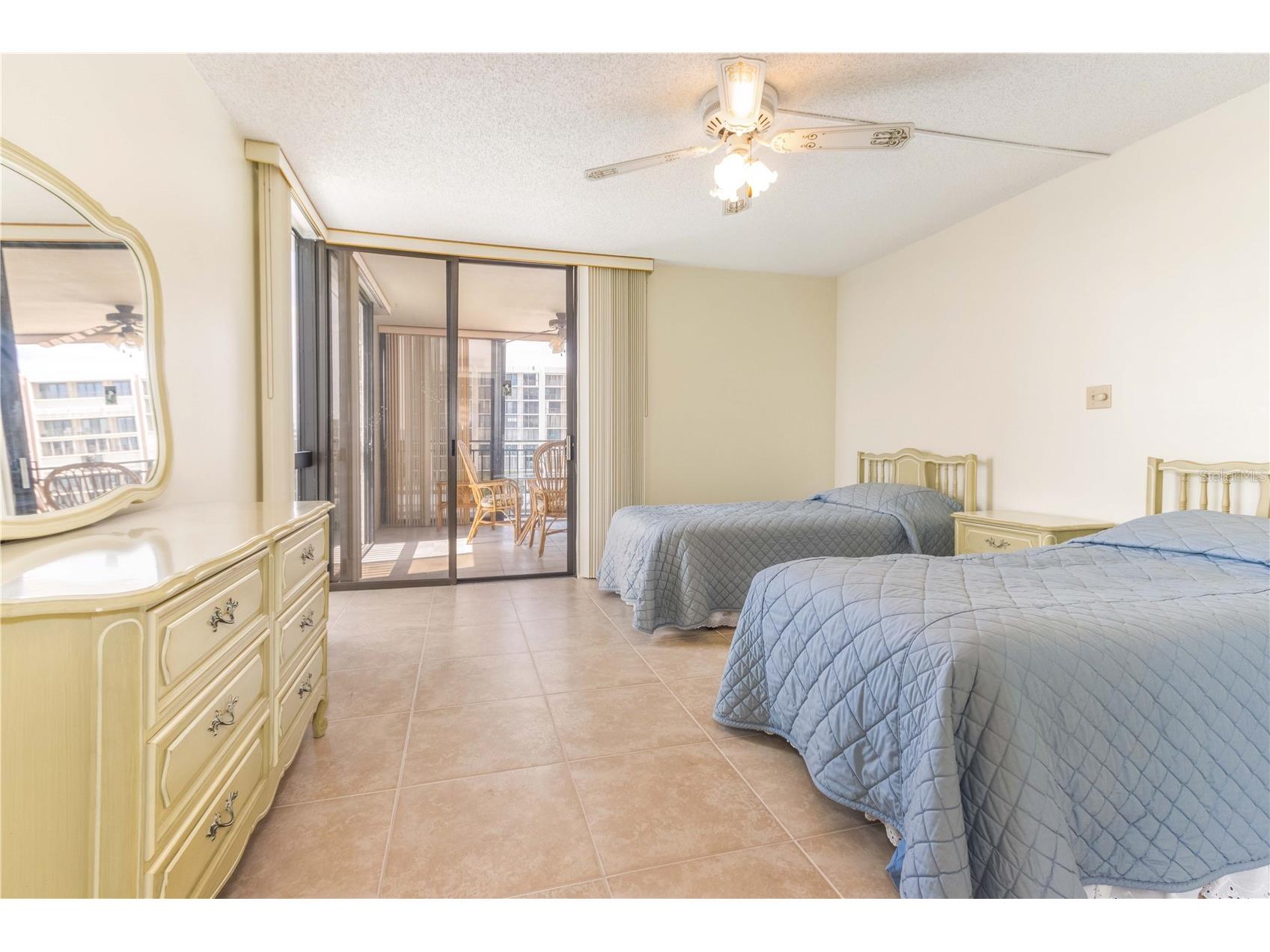 1380 Gulf Boulevard #307 Clearwater Beach FL 33767 - GULF OF MEXICO U8241002 image43