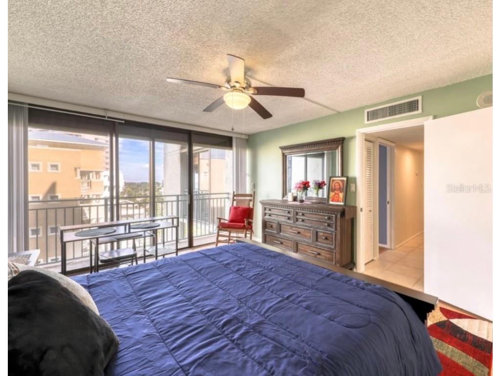 1380 Gulf Boulevard #806 Clearwater Beach FL 33767 TB8390263 image18