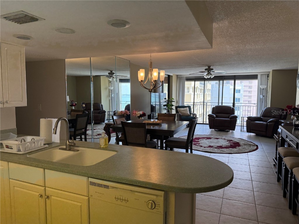 1380 Gulf Boulevard #806 Clearwater Beach FL 33767 TB8390263 image7