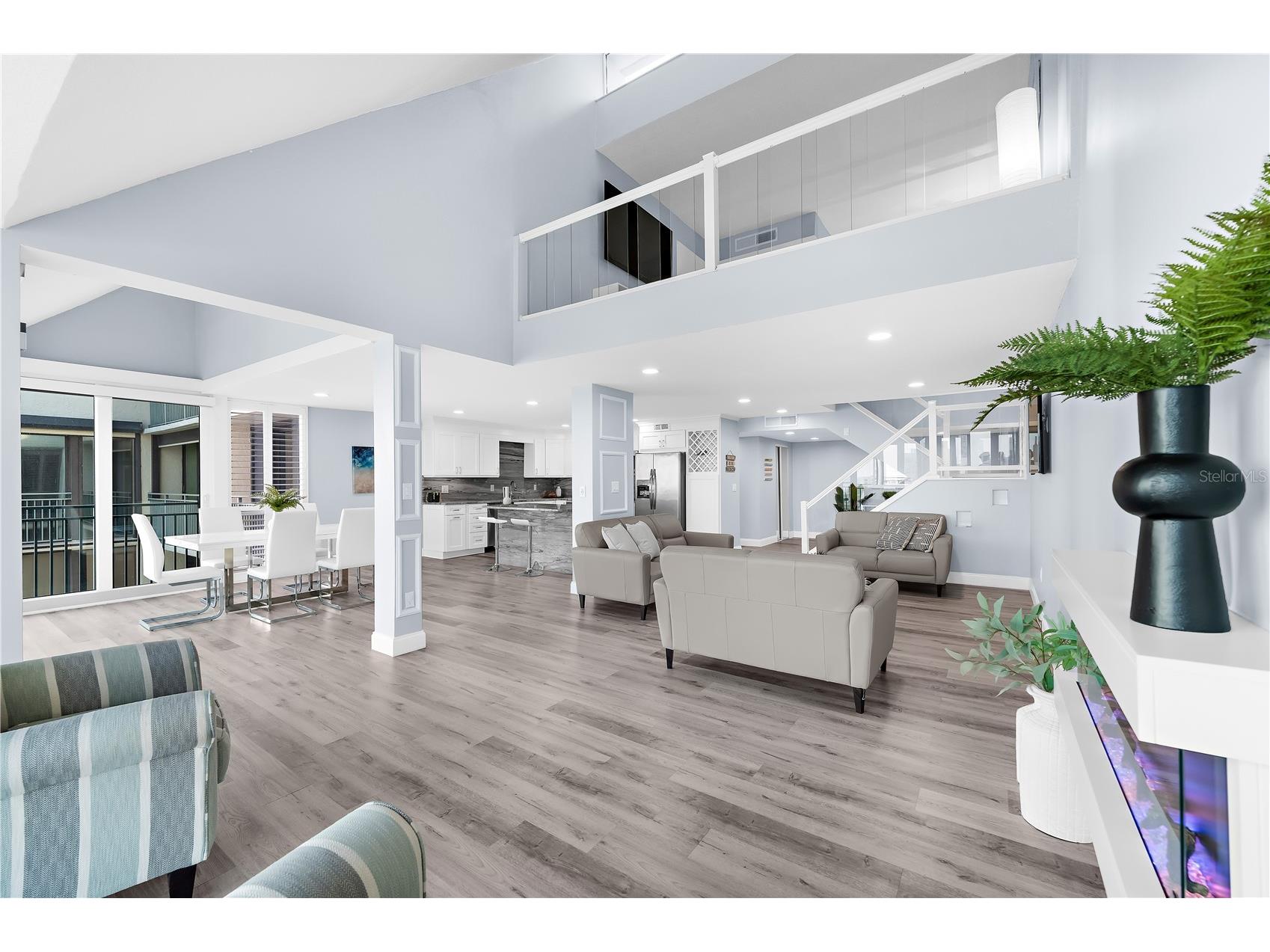 1380 Gulf Boulevard #PH 5 Clearwater Beach FL 33767 - GULF OF AMERICA TB8503970 image4