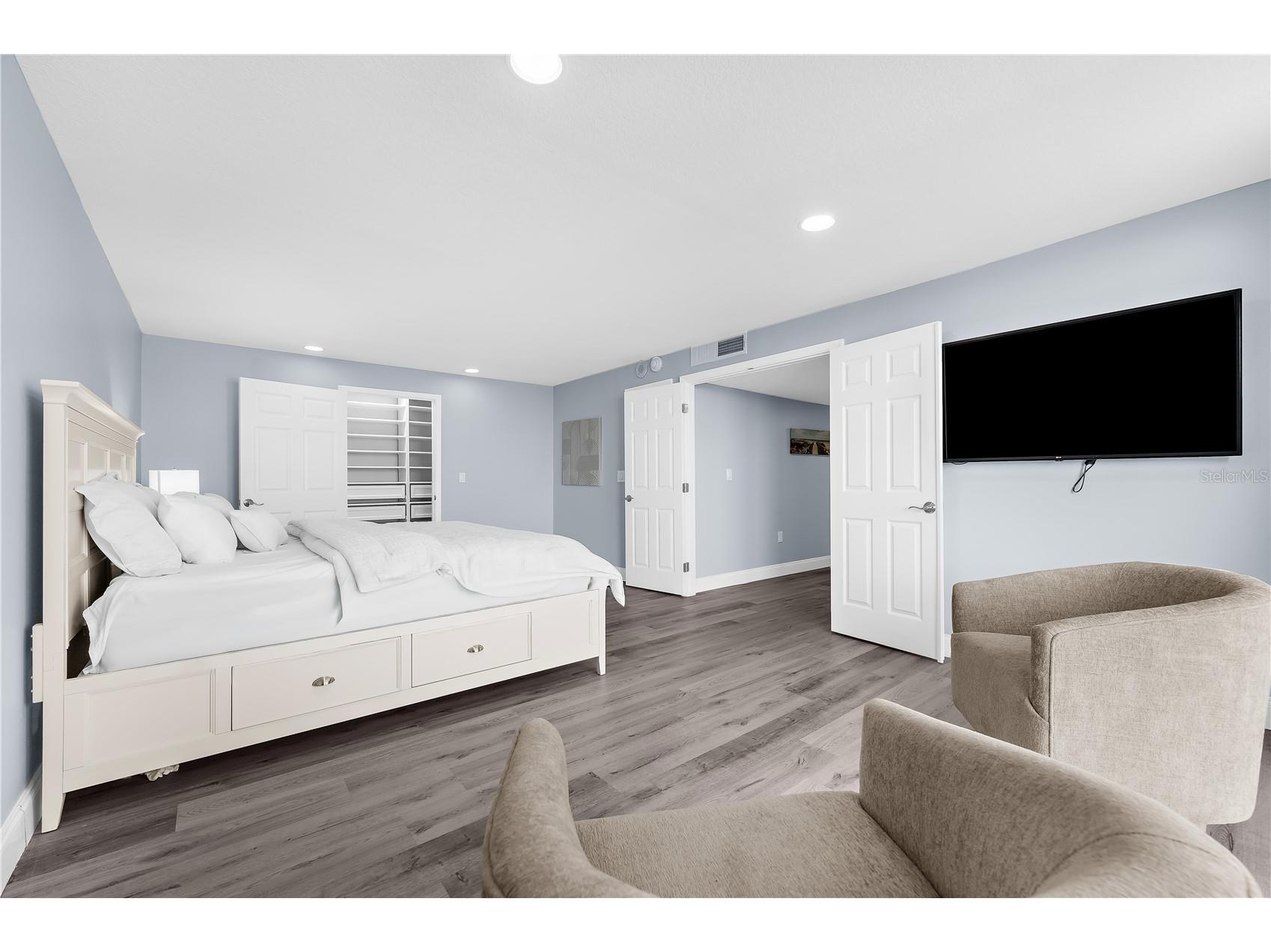 1380 Gulf Boulevard #PH 5 Clearwater Beach FL 33767 - GULF OF AMERICA TB8503970 image47