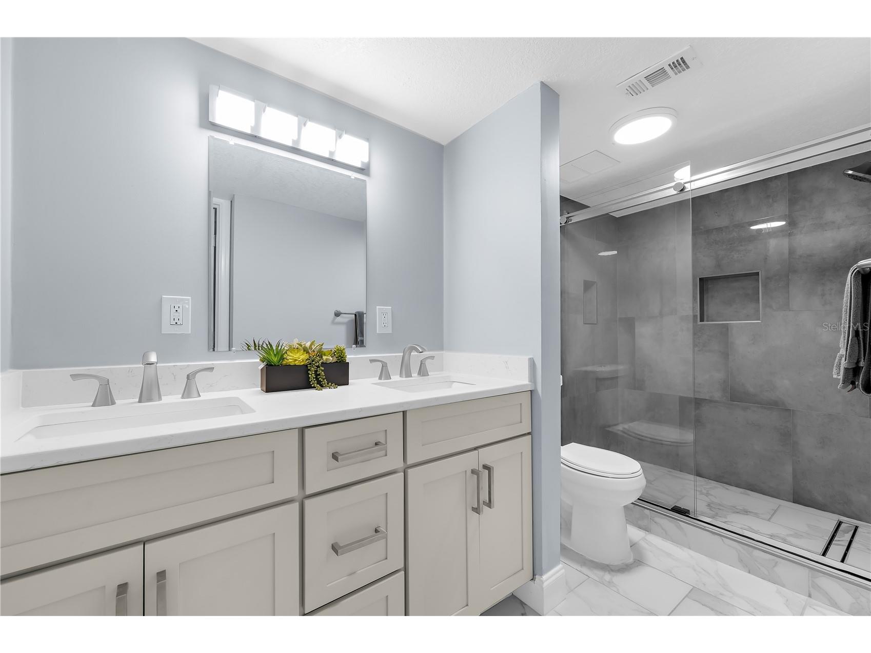 1380 Gulf Boulevard #PH 5 Clearwater Beach FL 33767 - GULF OF AMERICA TB8503970 image61
