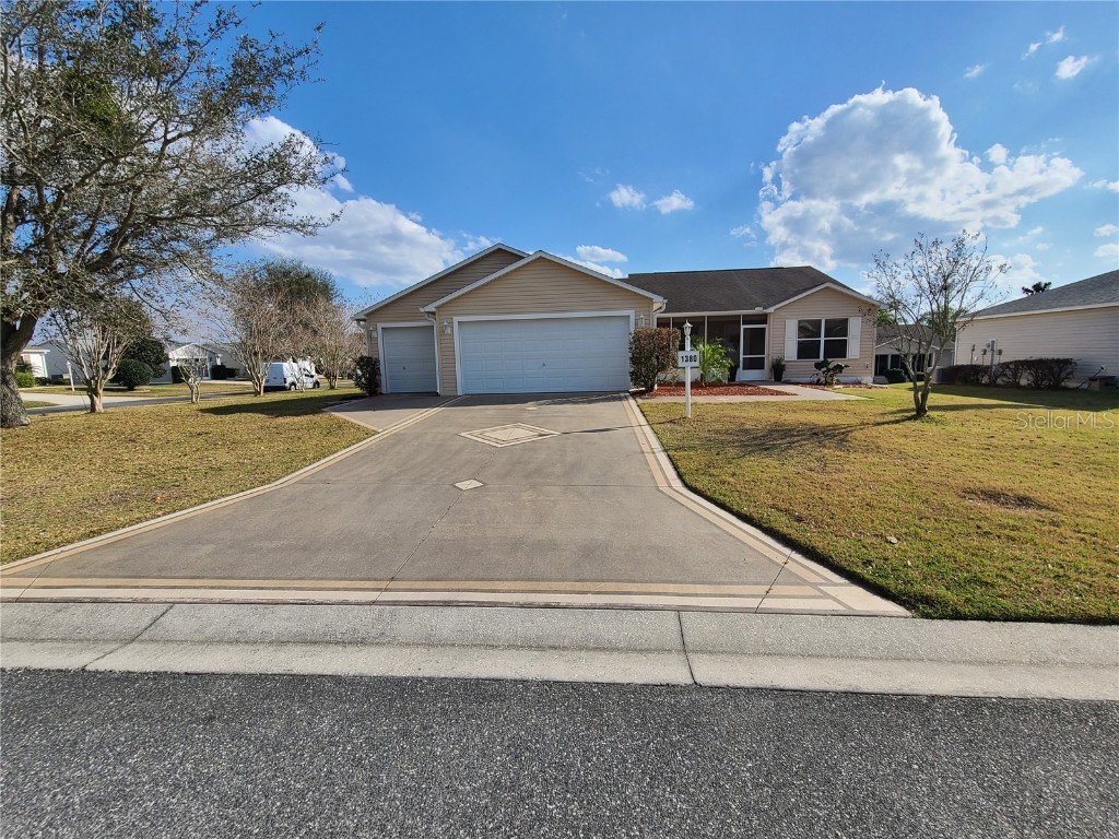 1380 Red Ash Place The Villages FL 32162 O6283369 image1
